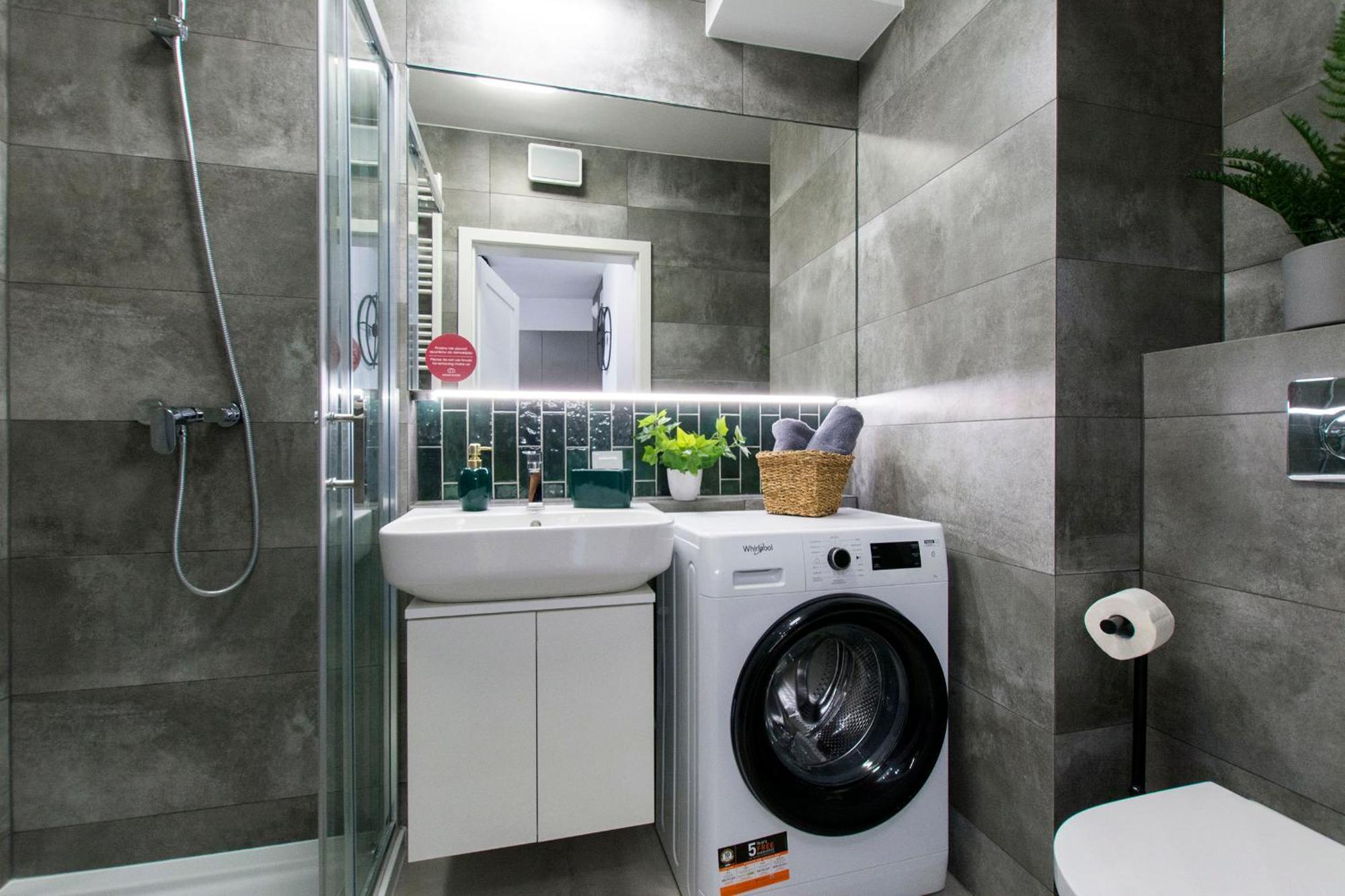 City Center - Aura By Apartmore Gdańsk Eksteriør billede